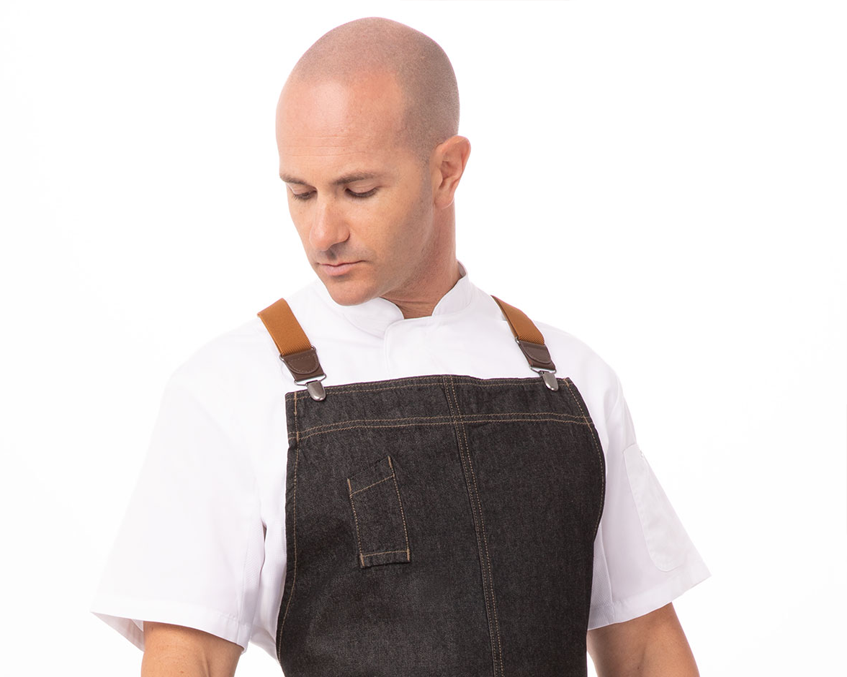 Use an apron to prevent spills when cooking